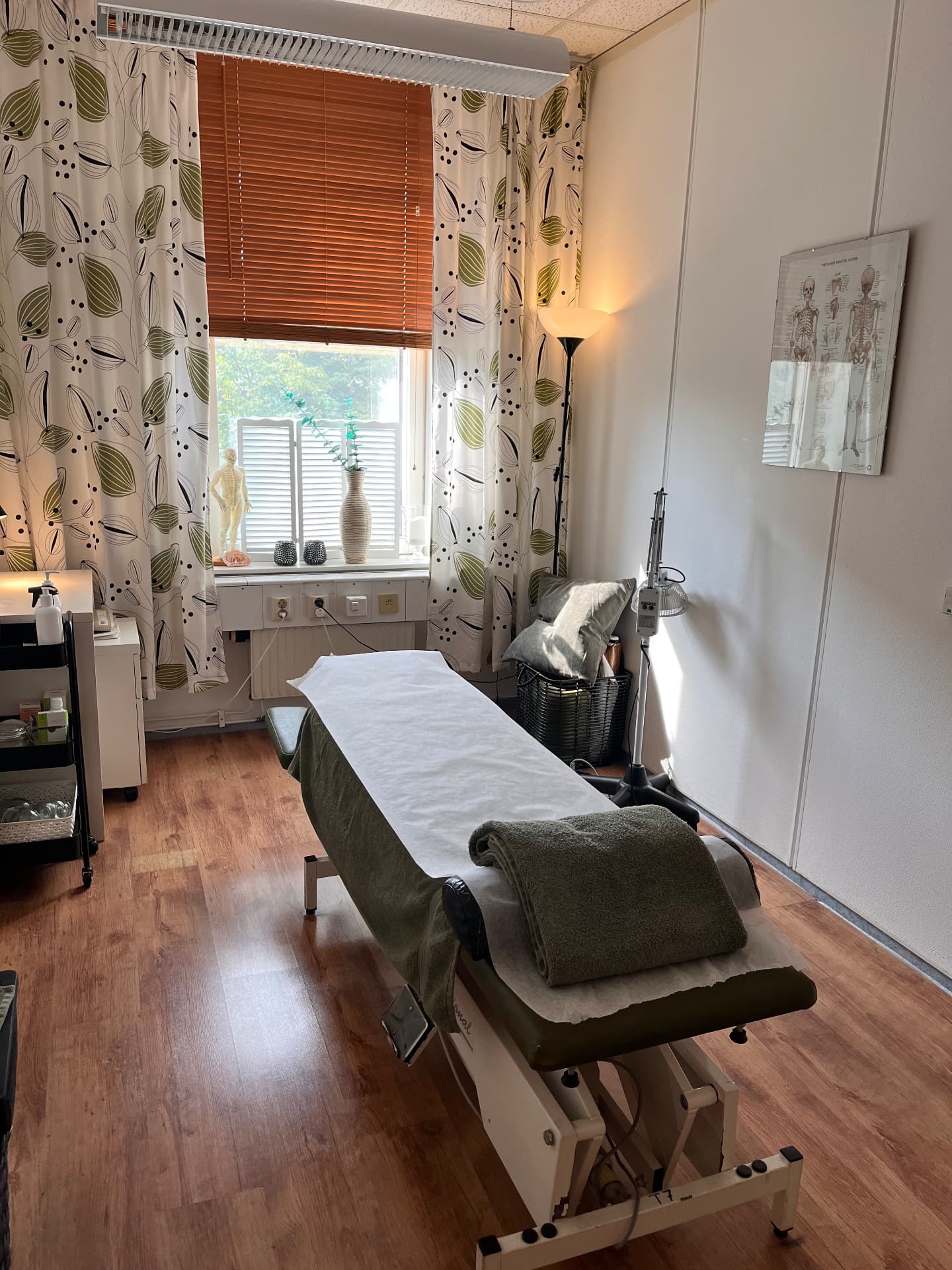 Behandlingsrummet hos Monikas Massage & Akupunktur i Upplands Väsby